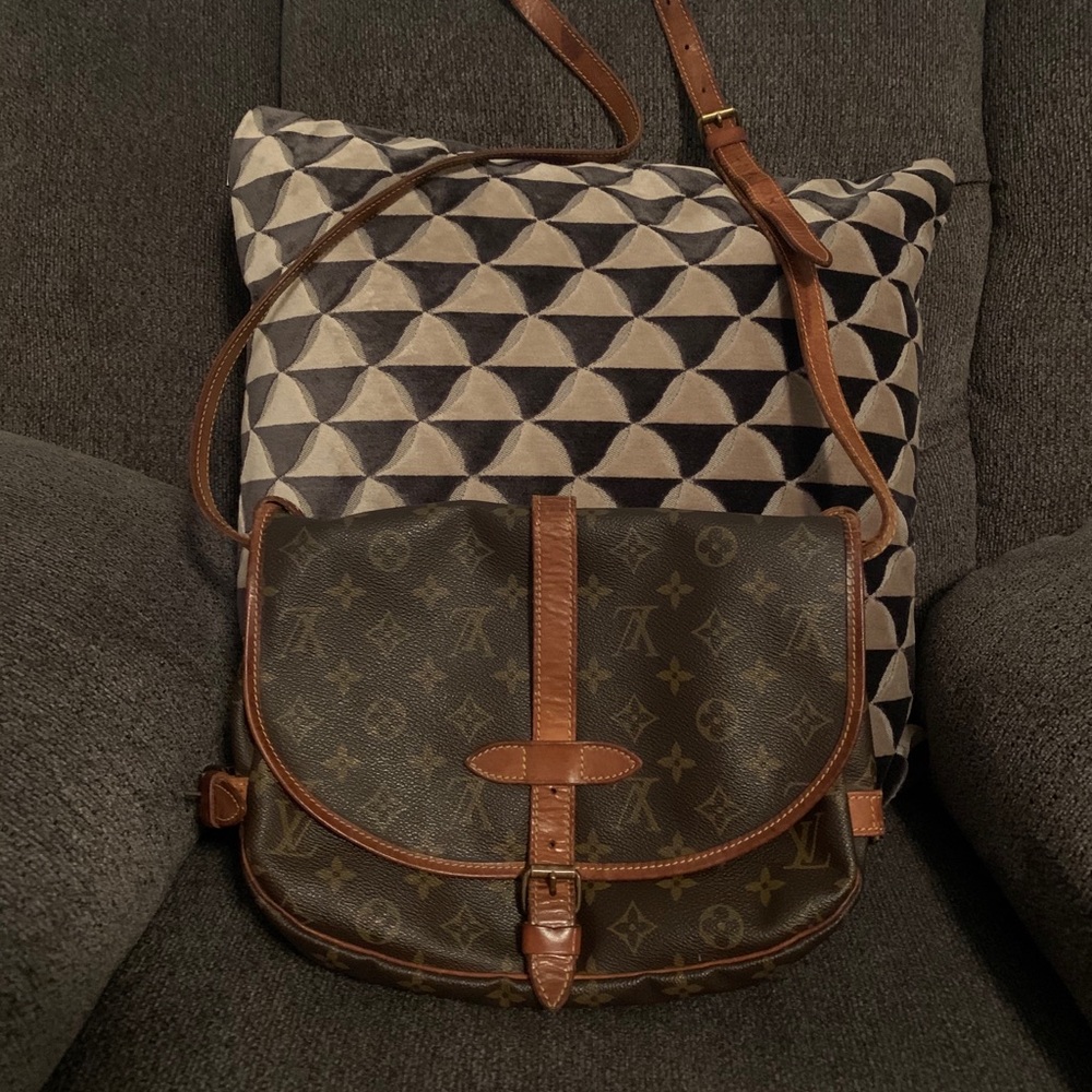 Authentic LV